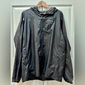 Patagonia Houdini packable jacket. Men’s XL.
